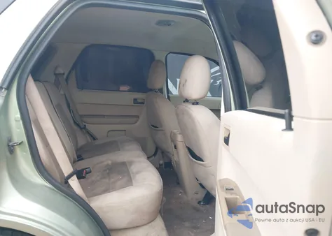 2008 Ford Escape Xlt из США, поврежденный, VIN 1FMCU03Z88KC64929